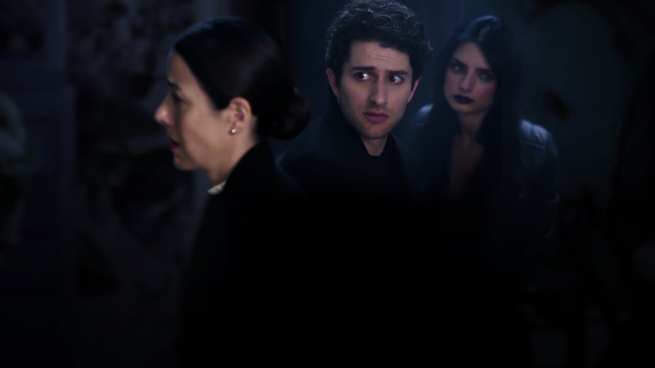 La casa de las flores presenta: El funeral